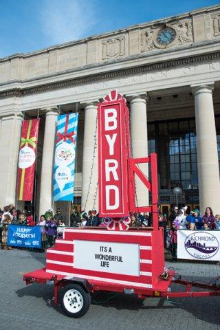 Dominion Christmas Parade 2016